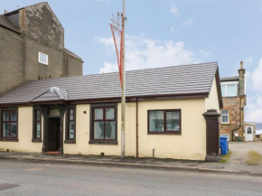 Annielea is a cosy 3 bed Cottage in Helensburgh